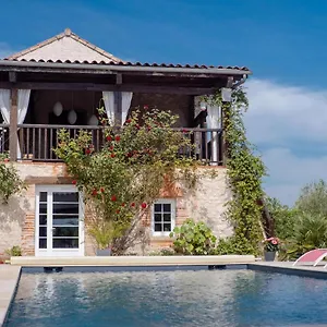 Chambres D'hotes Le Pignie Bed & Breakfast
