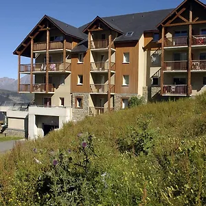 Résidence Néméa Le Hameau De Balestas Germ